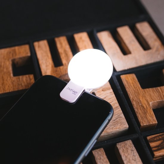 LED Selfie-lampa - Sulje napsauttamalla kuva